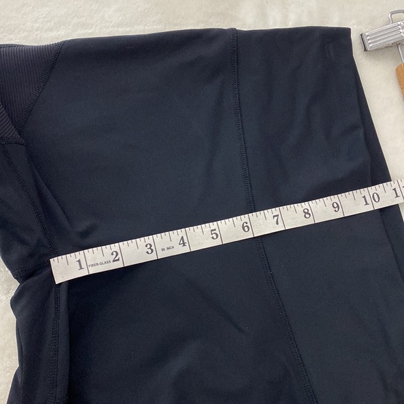 Zyia Momentum Black Moto 7/8 Leggings size 8-10 - Picture 9 of 10